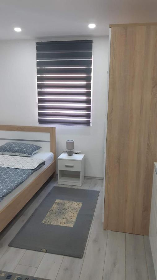 Apartman Abramovic Topusko Esterno foto