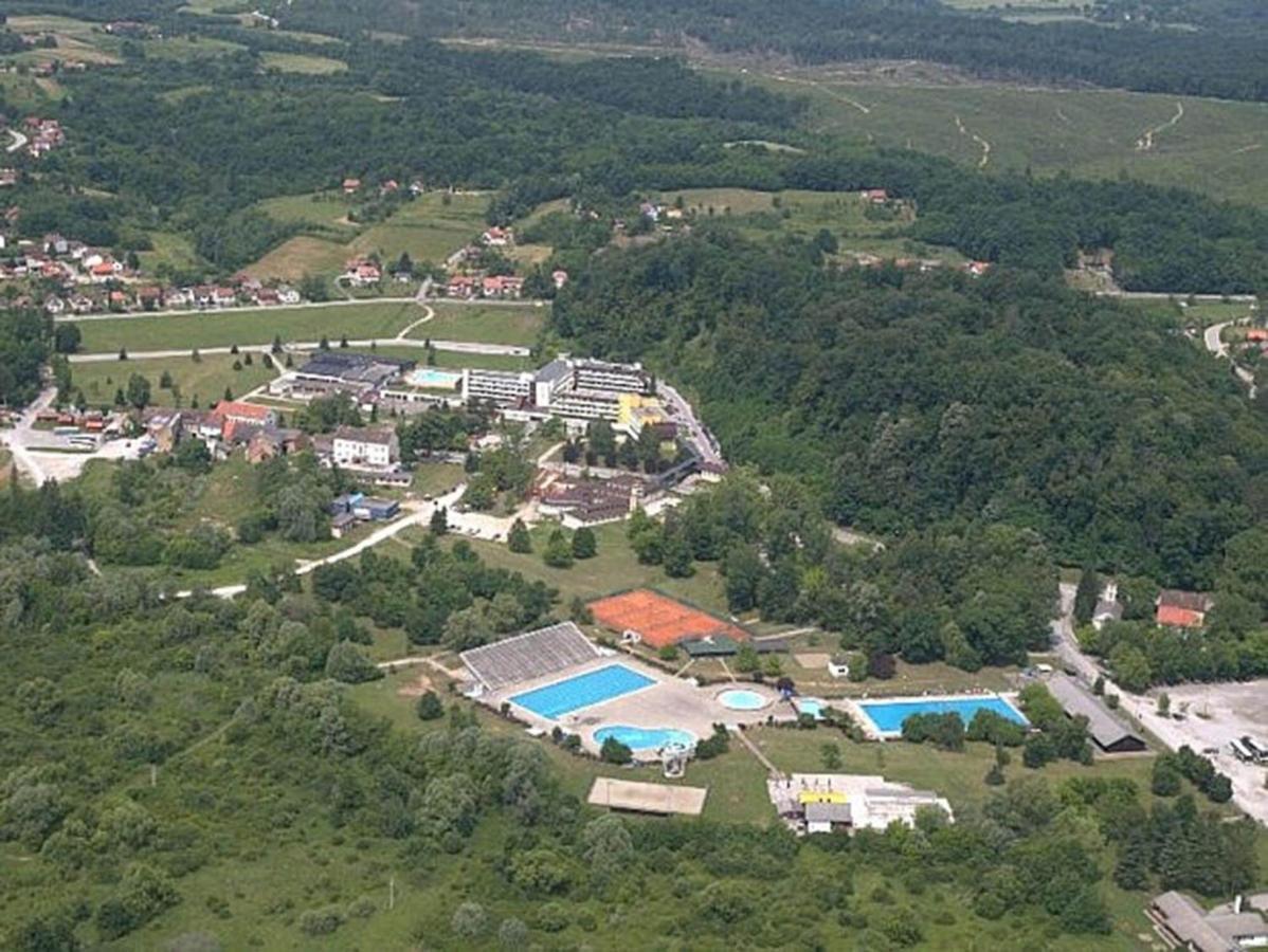 Apartman Abramovic Topusko Esterno foto